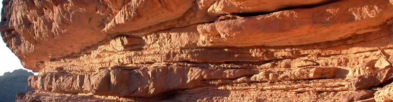 Rock-Eval® : Analyse thermique des roches et des sols