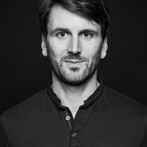 
<span>Kim LARMIER</span>

